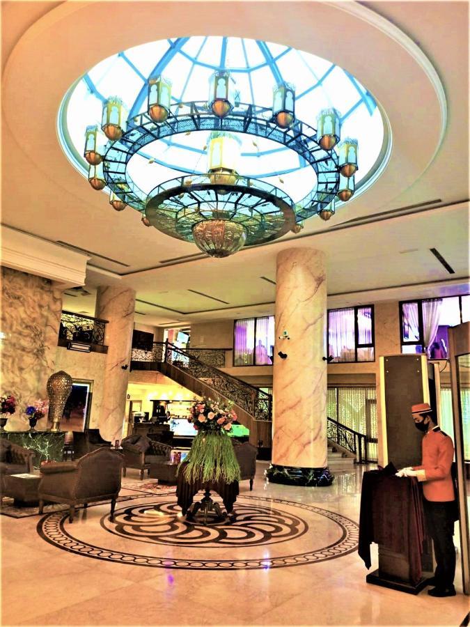 The Royal Paradise Дака Екстериор снимка